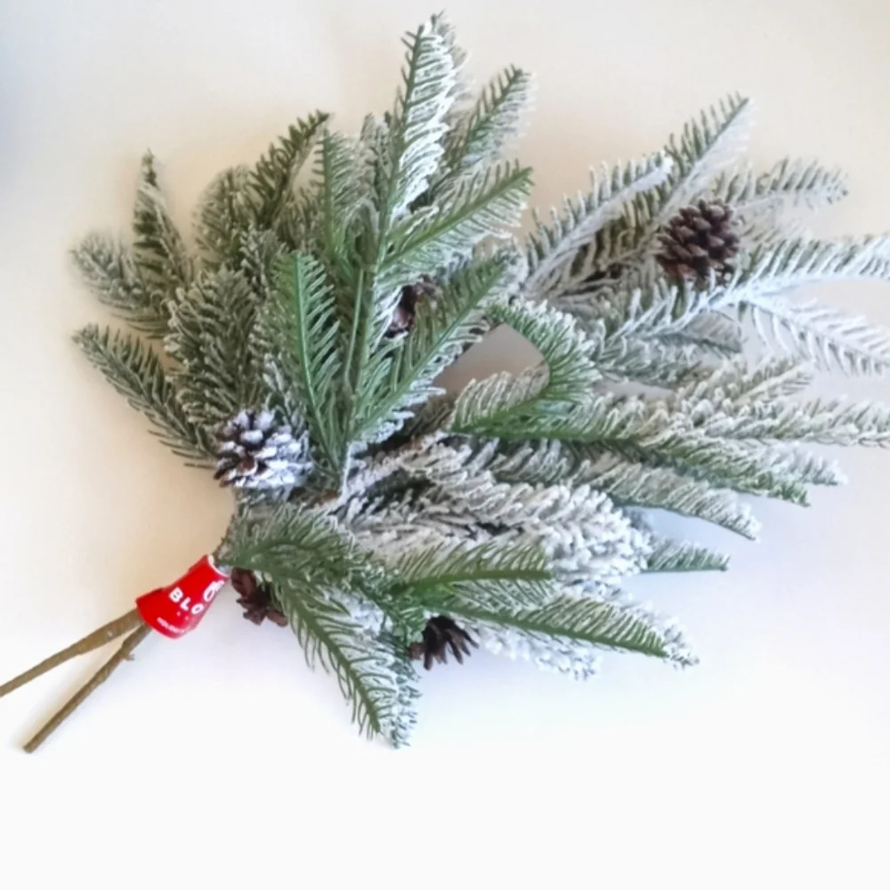 Bloom flocked pine